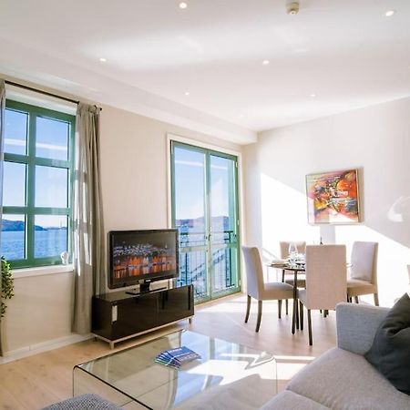 Seafront Apt. With Elevator And French Balcony Bergen Extérieur photo