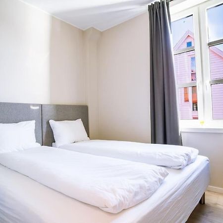 Seafront Apt. With Elevator And French Balcony Bergen Extérieur photo